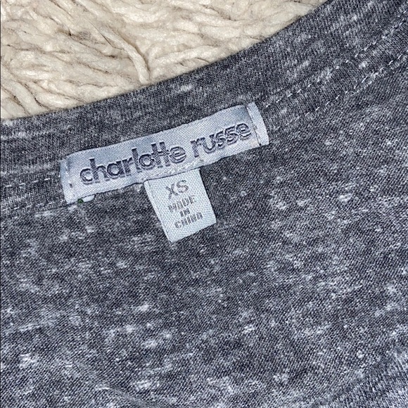 Charlotte russe loose grey with white striped top - Picture 2 of 4